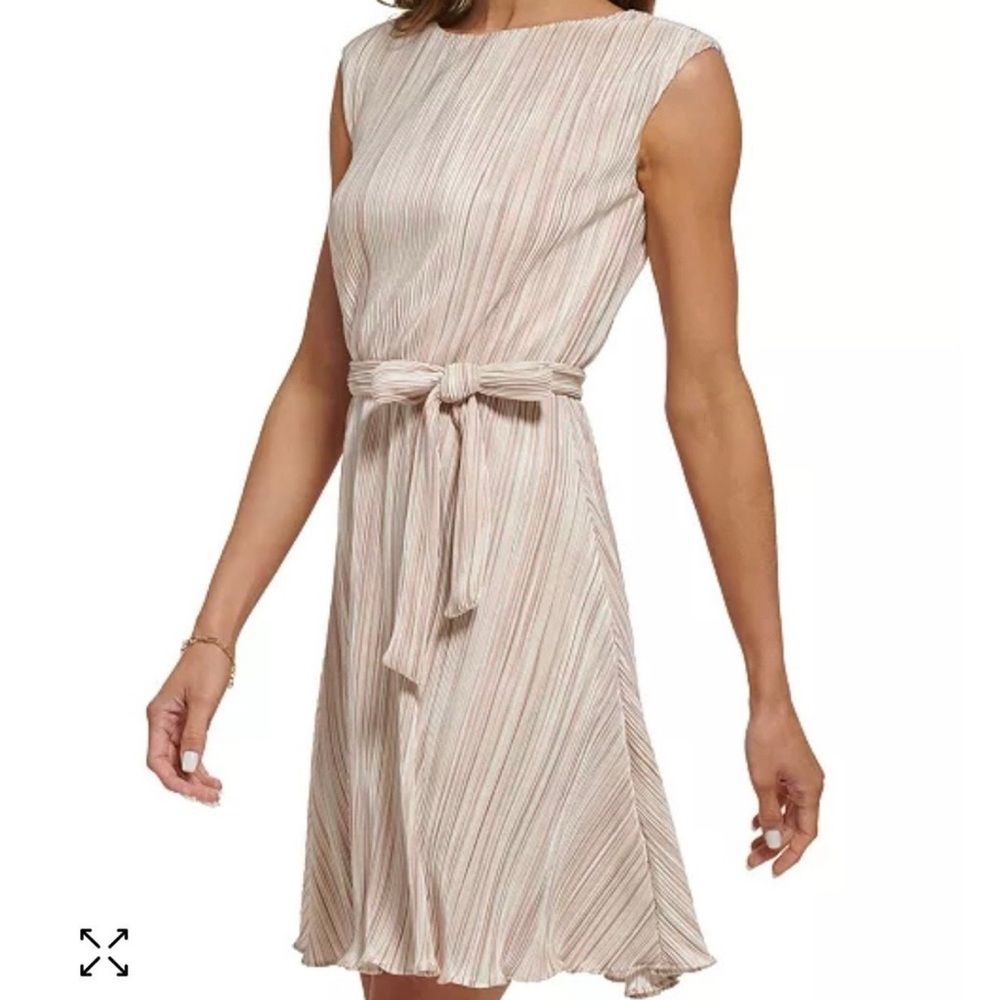 DKNY Women's Cap Sleeve Pleated Jersey Dress, Cream/Gold, Size 2